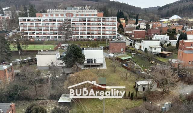 Prodej stavebního pozemku 380 m², Nad Ovčírnou I, Zlín