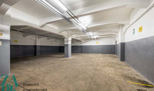Pronájem skladovacích prostor 134 m², Pekařská, Cheb