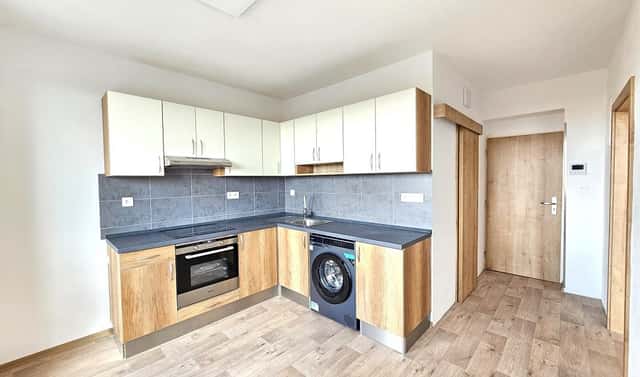 Pronájem bytu 1+1 32 m², Hliníky, Velké Opatovice, okres Blansko