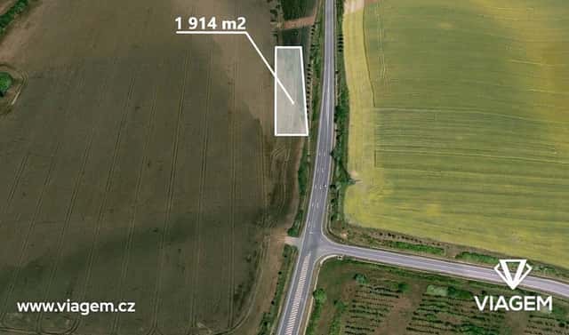 Prodej pole 1 434 m², Bezměrov, okres Kroměříž