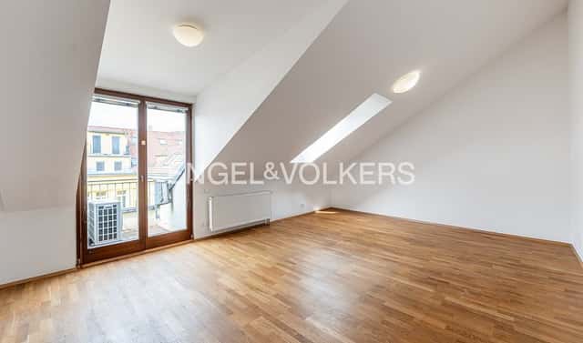 Pronájem kanceláře 147 m², Štefánikova, Praha 5 – Smíchov