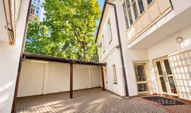 Prodej bytu 1+kk 33 m², Sokolovská, Praha 8 – Libeň