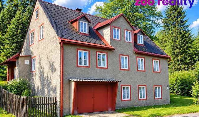Prodej domu 200 m² s pozemkem 637 m², Husova, Vejprty, okres Chomutov