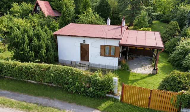 Prodej domu 63 m² s pozemkem 995 m², Lešany – Nová Ves, okres Benešov