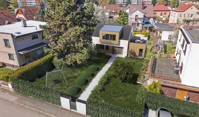 Prodej stavebního pozemku 600 m², Čechurova, Praha 9 – Horní Počernice