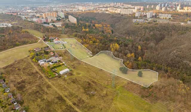 Prodej stavebního pozemku 22 202 m², Do Lipin, Praha 4 – Modřany