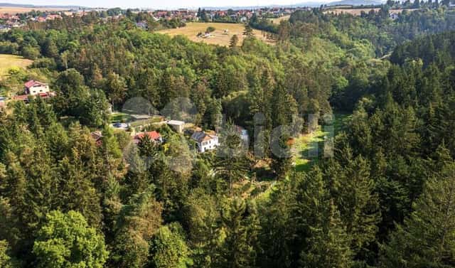 Prodej pozemku 309 m², Malá Hraštice, okres Příbram