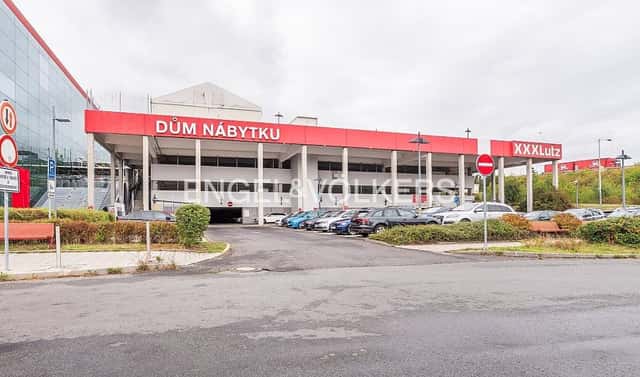 Pronájem komerčního objektu (jiného typu) 4 500 m², Chlumecká, Praha 9 – Černý Most