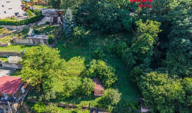 Prodej stavebního pozemku 1 176 m², Roztoky, okres Praha-západ
