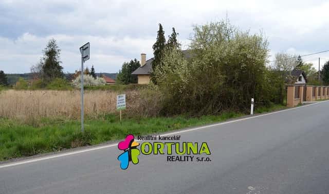 Prodej stavebního pozemku 5 887 m², Hvozdnice, okres Praha-západ