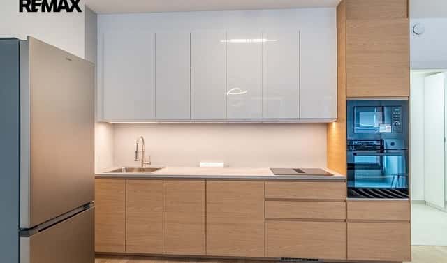 Pronájem bytu 1+kk 39 m², Kaplířova, Praha 3 – Žižkov