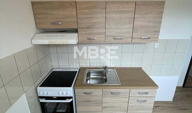 Pronájem bytu 2+1 43 m², Závodní, Děčín – Děčín V-Rozbělesy