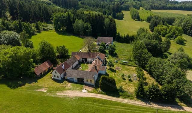 Prodej domu 77 m² s pozemkem 3 554 m², Truskovice, okres Strakonice