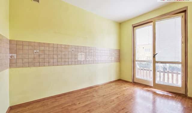 Prodej bytu 2+1 71 m², Lidická, Ostrov, okres Karlovy Vary