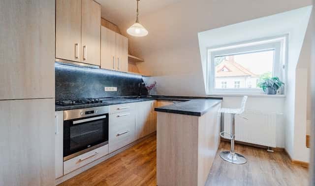 Prodej bytu 3+1 70 m², Gogolova, Opava – Předměstí