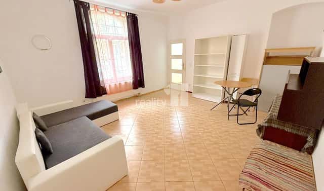 Prodej bytu 1+1 40 m², Krále Jiřího, Karlovy Vary