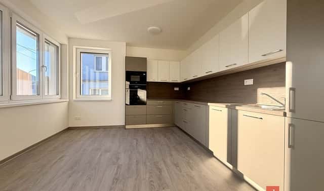 Pronájem bytu 3+kk 82 m², Zahradní, Hlučín, okres Opava