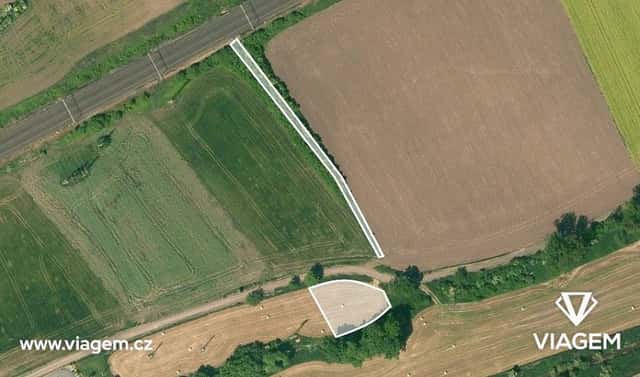 Prodej pole 1 135 m², Český Brod, okres Kolín