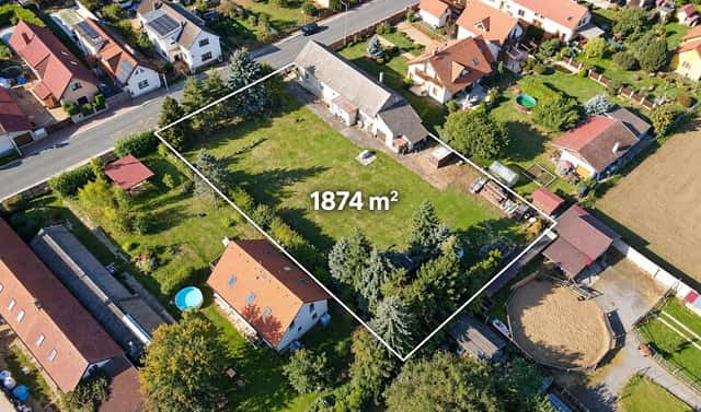 Prodej stavebního pozemku 1 874 m², Formanská, Praha 4 – Újezd u Průhonic