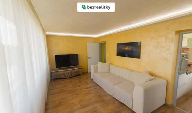 Prodej bytu 3+1 66 m², Urxova, Hradec Králové – Třebeš