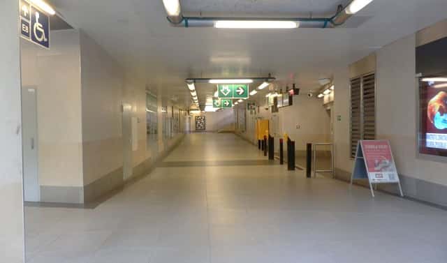 Pronájem obchodních prostor 51 m², Praha 6
