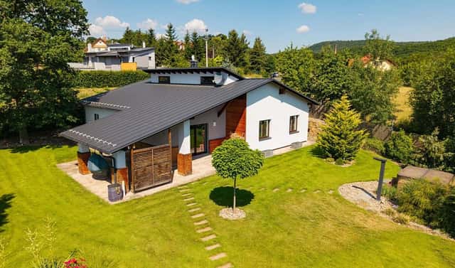 Prodej domu 167 m² s pozemkem 1 963 m², Lesní, Jirkov – Březenec, okres Chomutov