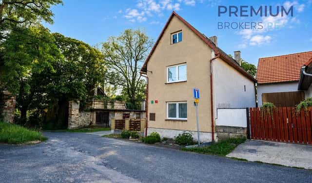 Prodej domu 190 m² s pozemkem 468 m², Štětí – Brocno, okres Litoměřice