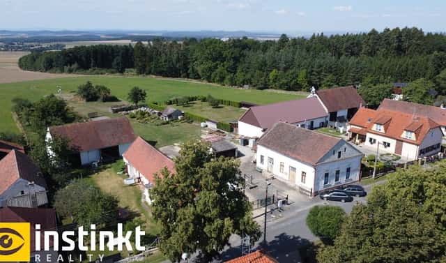 Prodej domu 225 m² s pozemkem 4 254 m², Chlumčany – Hradčany, okres Plzeň-jih