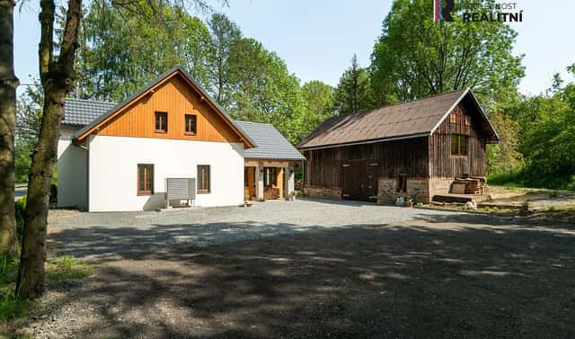 Prodej domu 123 m² s pozemkem 1 816 m², Rudná pod Pradědem – Stará Rudná, okres Bruntál