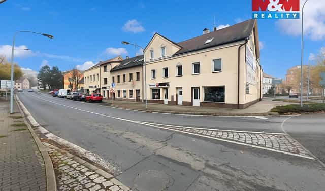 Pronájem obchodních prostor 180 m², Závodu míru, Karlovy Vary – Stará Role