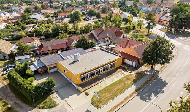 Prodej obchodních prostor 484 m², nám. Svobody, Drnholec, okres Břeclav