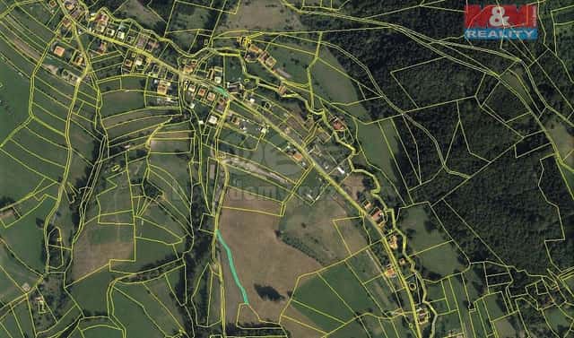Prodej pole 360 m², Huslenky, okres Vsetín