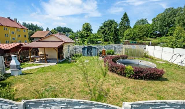 Prodej chaty/chalupy 25 m² s pozemkem 339 m², Tovární, Meziměstí, okres Náchod
