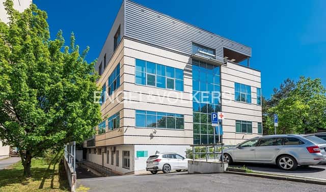 Pronájem kanceláře 25 m², Jeseniova, Praha 3 – Žižkov