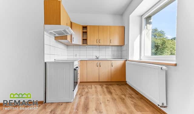 Pronájem bytu 2+kk 50 m², Hronov – Velký Dřevíč, okres Náchod