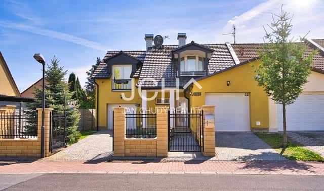 Prodej domu 104 m² s pozemkem 576 m², Výstavní, Olomouc – Chomoutov