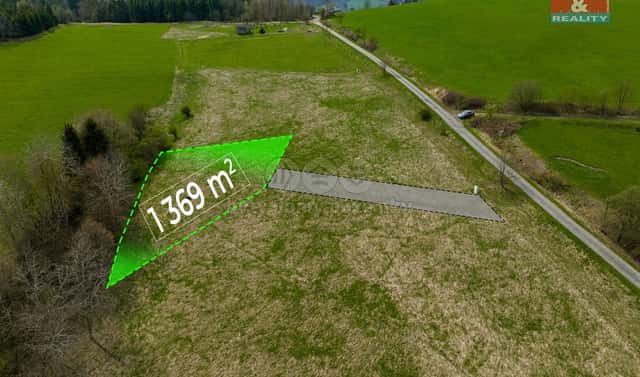 Prodej stavebního pozemku 1 466 m², Růžďka, okres Vsetín