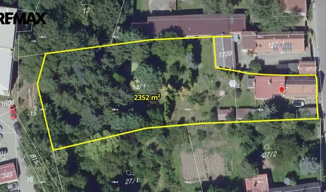 Prodej stavebního pozemku 2 352 m², Na Spojce, Jesenice, okres Praha-západ