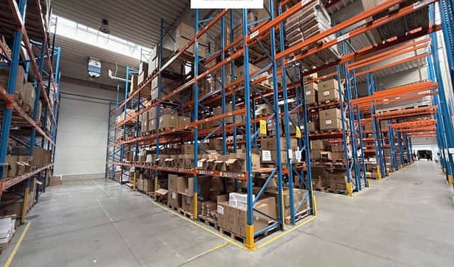 Pronájem skladovacích prostor 2 695 m², Průmyslová, Praha 10