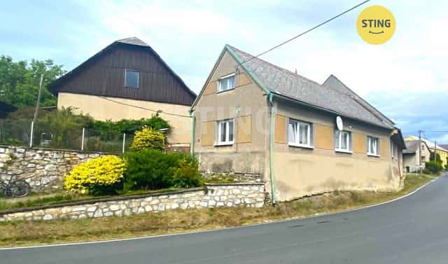 Prodej domu 90 m² s pozemkem 1 785 m², Bouzov – Hvozdečko, okres Olomouc