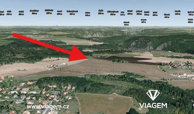 Prodej pole 5 249 m², Davle, okres Praha-západ