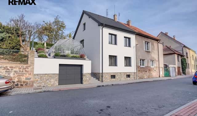 Prodej domu 135 m² s pozemkem 425 m², Hwiezdoslavova, Rakovník – Rakovník II