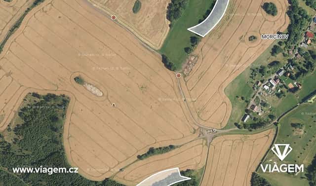 Prodej pole 2 608 m², Lomnice nad Popelkou, okres Semily