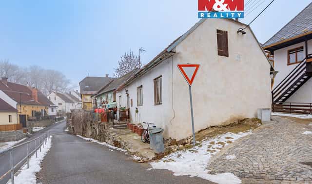Prodej domu 45 m² s pozemkem 155 m², Hradčanská, Volyně, okres Strakonice
