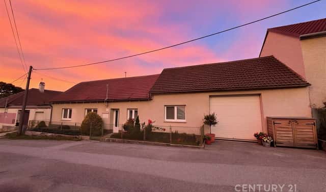 Prodej domu 123 m² s pozemkem 563 m², Hostim, okres Znojmo