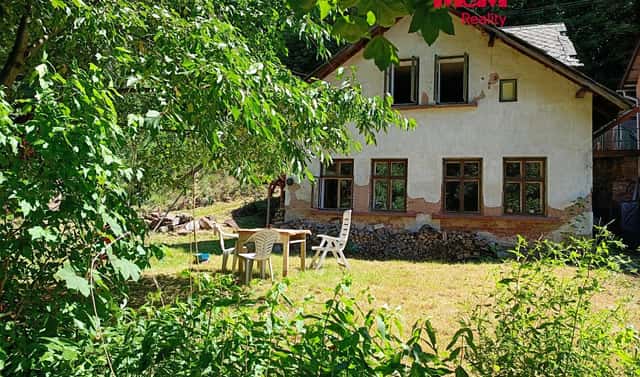 Prodej chaty/chalupy 180 m² s pozemkem 1 842 m², Libštát, okres Semily
