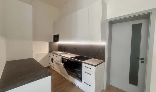 Pronájem bytu 2+kk 38 m², Koliště, Brno – Černá Pole, okres Brno-město