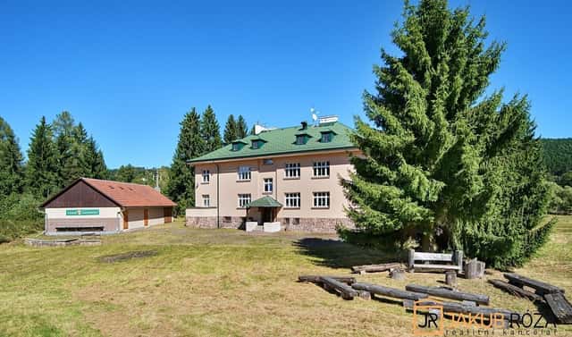Prodej ubytovacího objektu 1 333 m², Heřmánkovice – Janovičky, okres Náchod