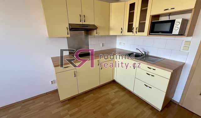 Pronájem bytu 1+kk 24 m², Nad mlýnským potokem, Praha 10 – Dubeč