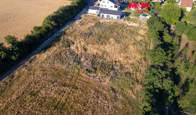 Prodej stavebního pozemku 1 025 m², Malíkovice, okres Kladno